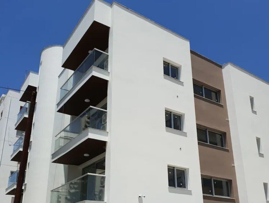 Готель Luxury Modern Spacious Flat In Egkomi 3*