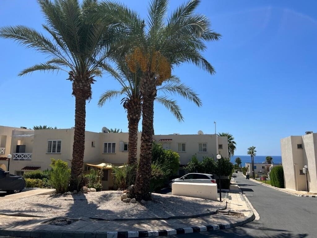 Територія Townhouse Coral Bay Village 4*