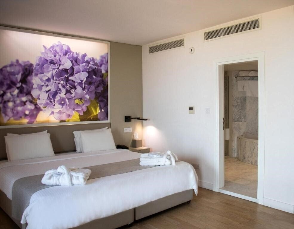 Панорама Classic Hotel 3*