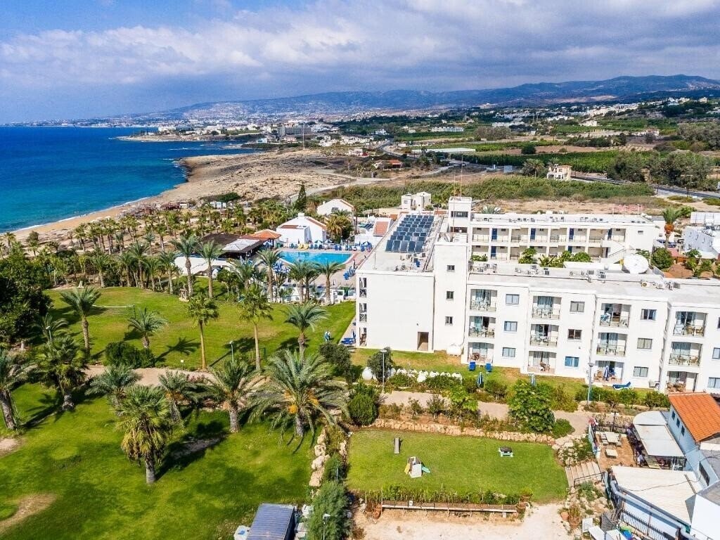 Вид Helios Bay Hotel Apts 3*