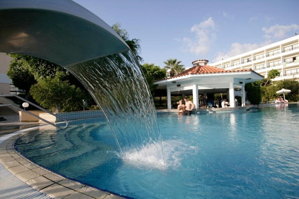 Панорама Avanti Hotel 4*