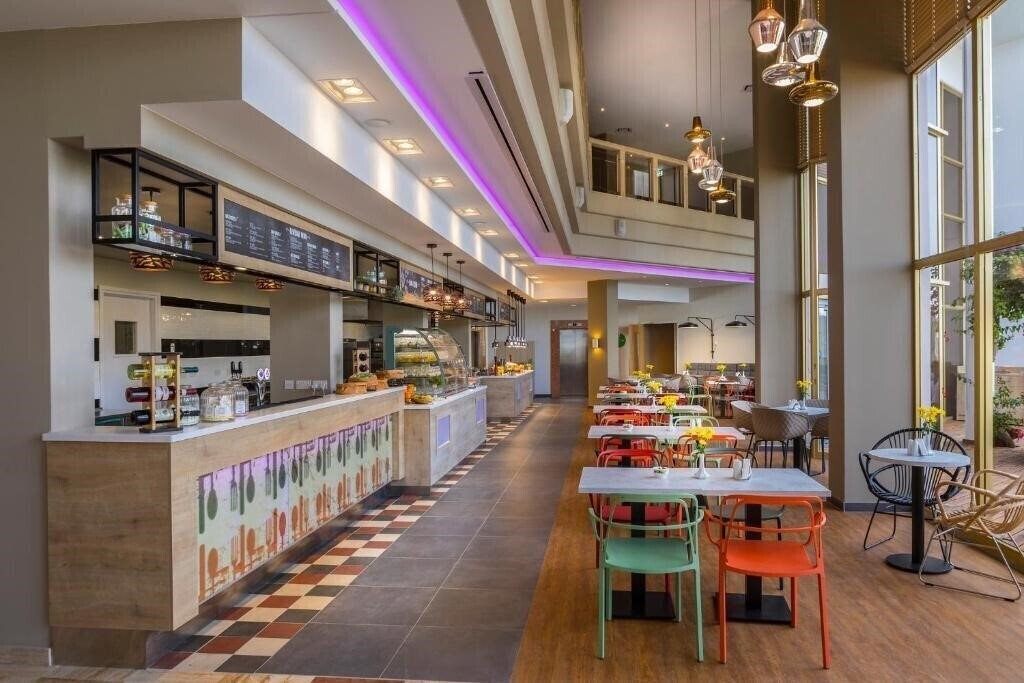 Фотографія Laura Beach Hotel 4*