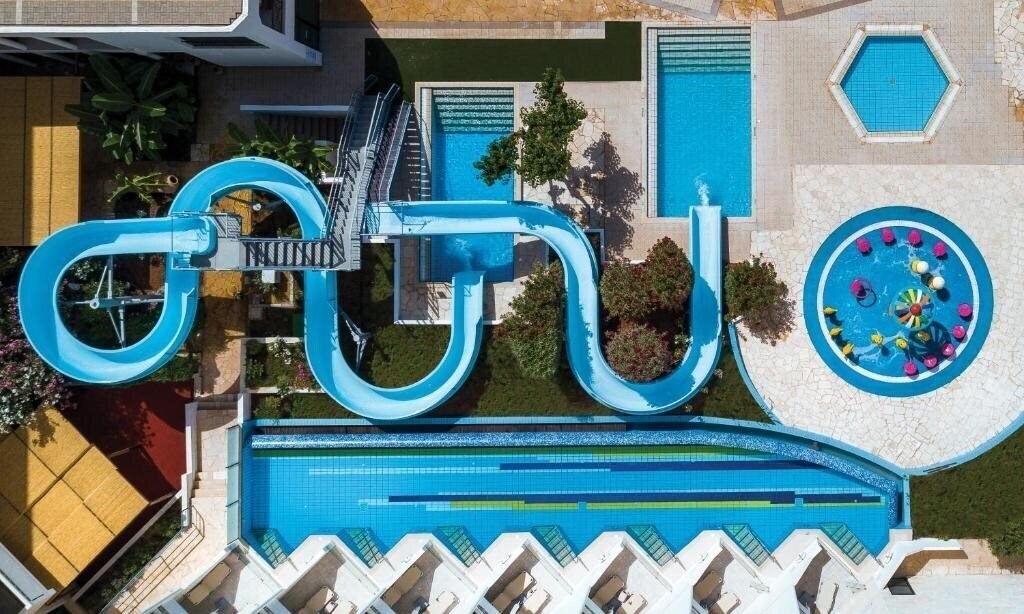 Вид Tui Blue Pioneer Beach Hotel By Constant 4*