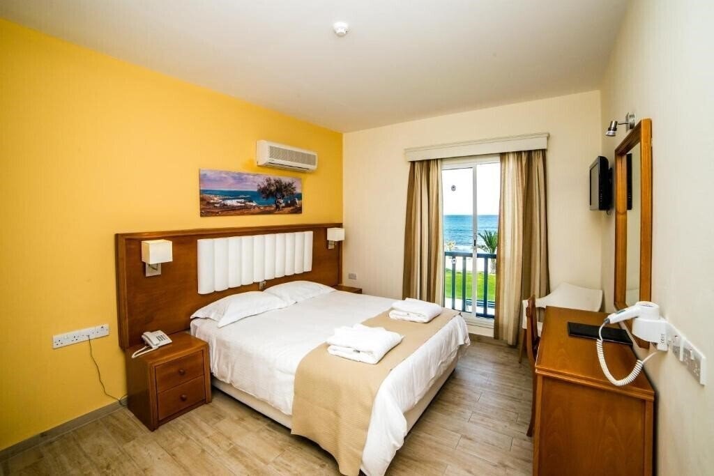 Апартаменты Kefalos Beach Tourist Village (ex. Kefalos) 4*