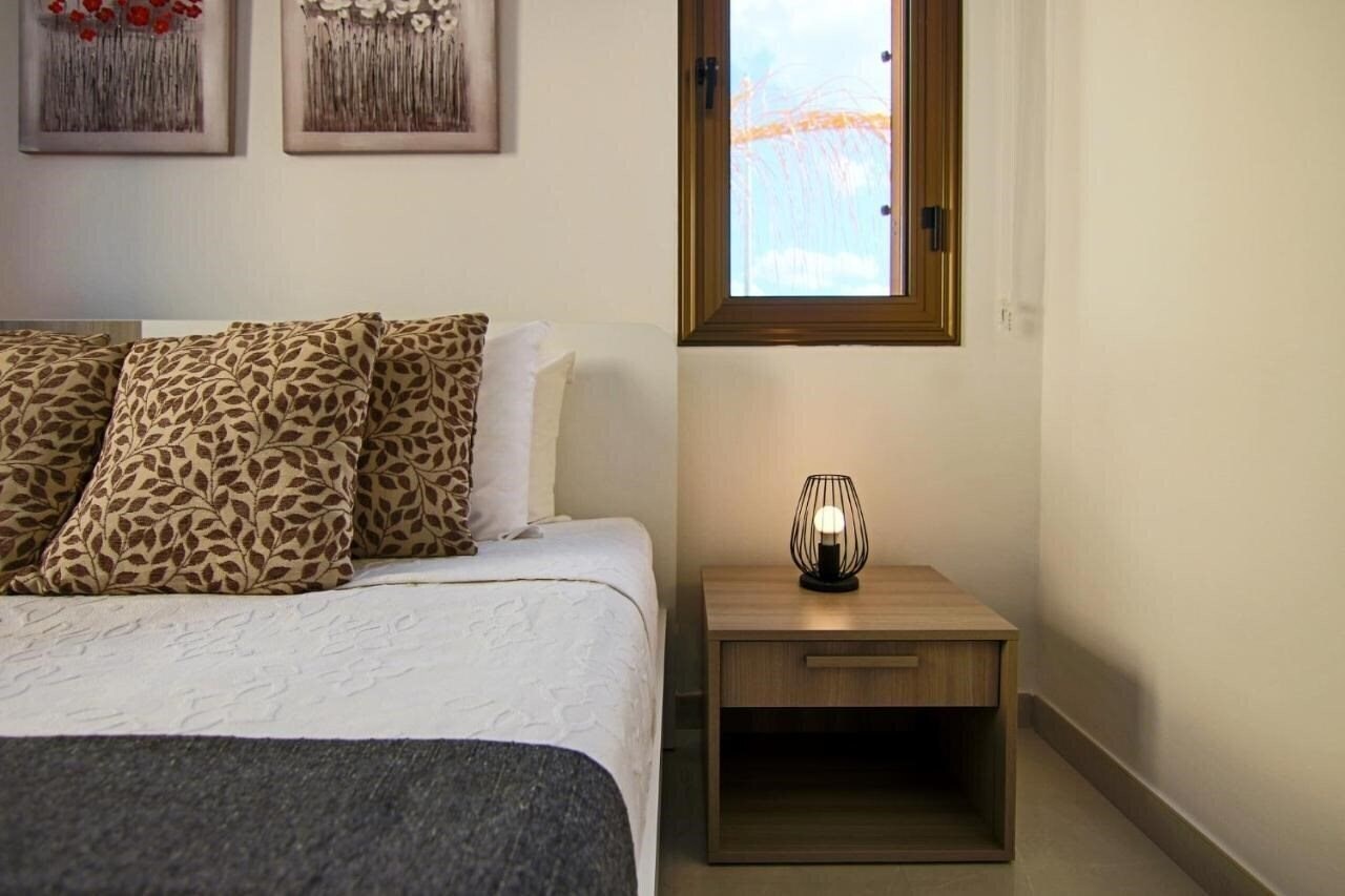 Панорама Phaedrus Living: Cityview Luxury Flat Georgos 203 4*