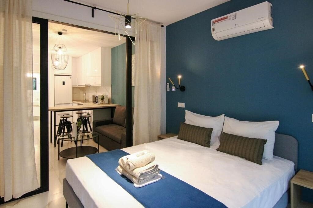 Фото Phaedrus Living: Seaside Romantic Flat Limnaria 123 4*