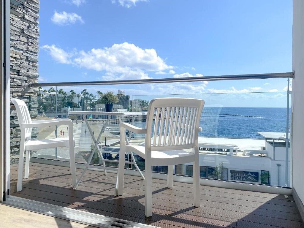 Готель Phaedrus Living: Seaview Luxury Flat Athina Grenada 4*