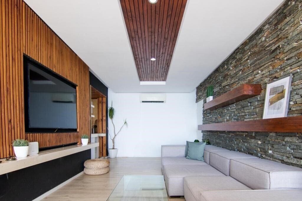 Вид Phaedrus Living: Seaview Luxury Flat Athina Grenada 4*