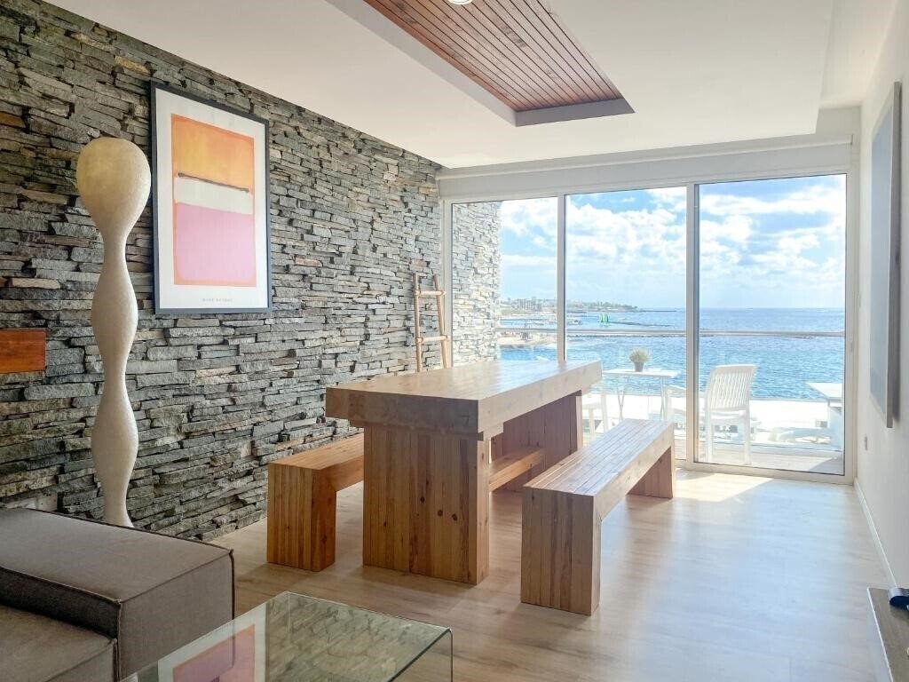 Апартаменти Phaedrus Living: Seaview Luxury Flat Athina Grenada 4*