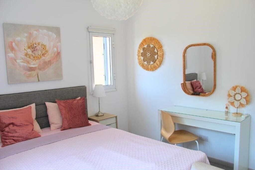 Вид Golden Palms Paradise Garden 4*