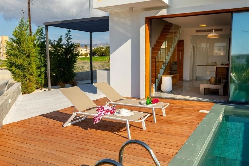 Панорама Villa Laurus 6 3*