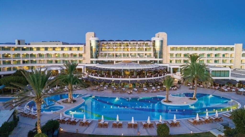 Апартаменты Constantinou Bros Athena Beach Hotel 4*