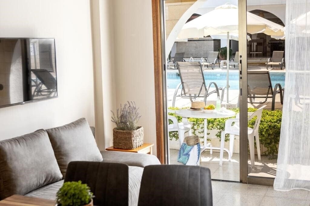 Апартаменты Stephanos Hotel Apartments 3*