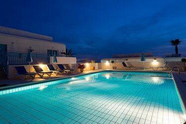 Sunny Hill Hotel Apartments 3*, Кіпр, Пафос