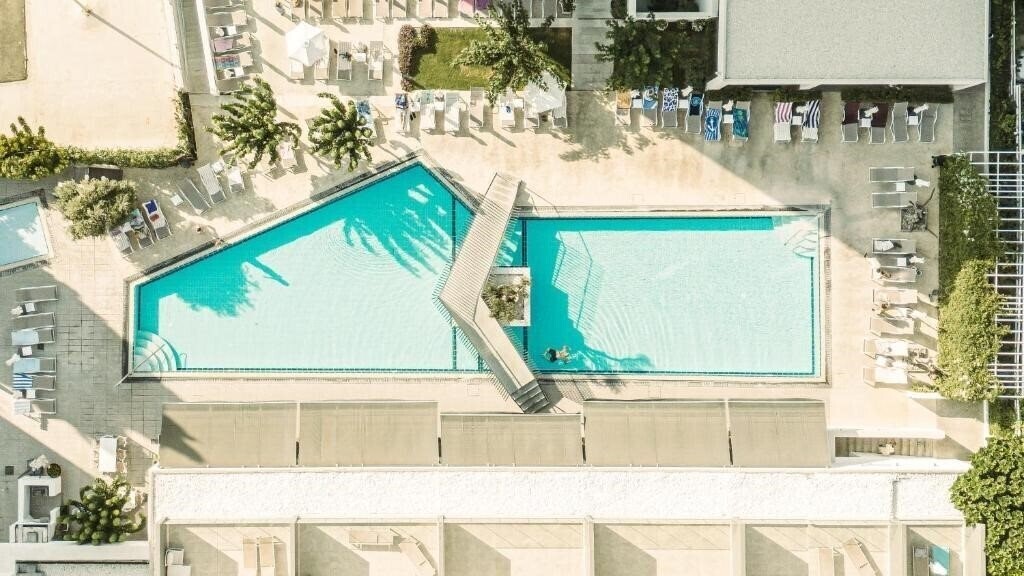 Готель Anemi Apartments 3*