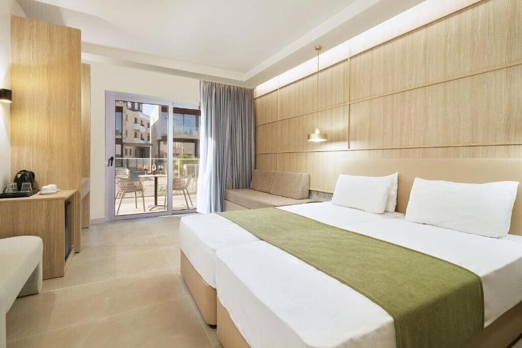 Апартаменты Eleni Resort (ex. Eleni Holiday Village) 4*