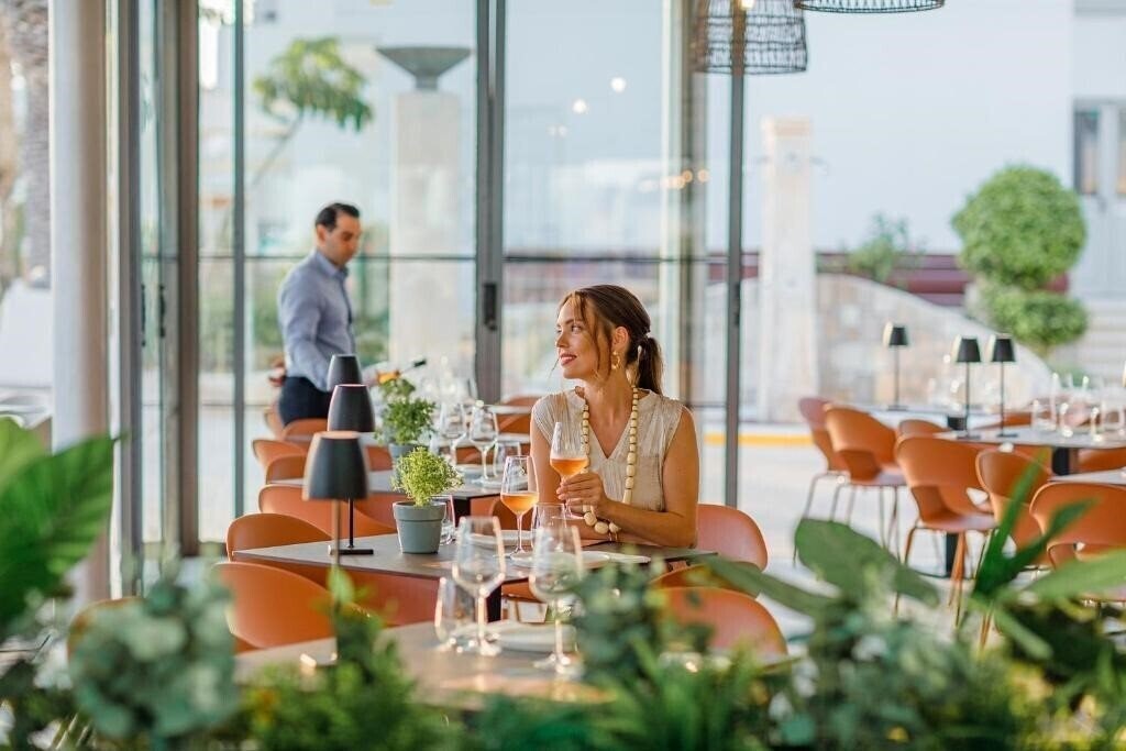 Панорама Louis Ledra Beach 4*