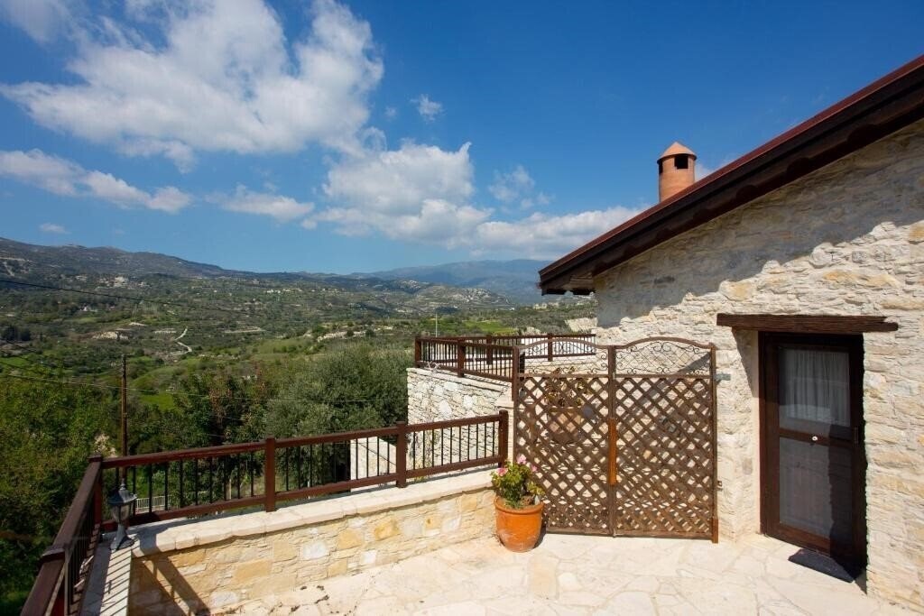 Вид The Old Olive Mill 3*