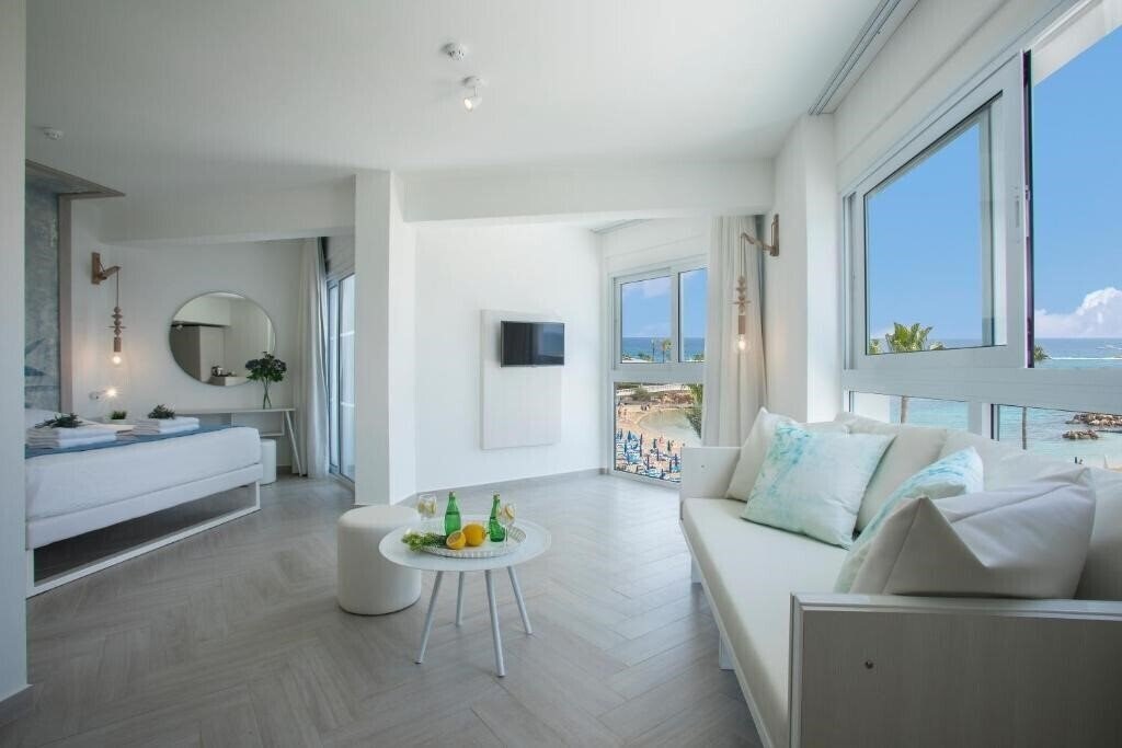 Картинка Domniki Hotel Apartments апартаменты