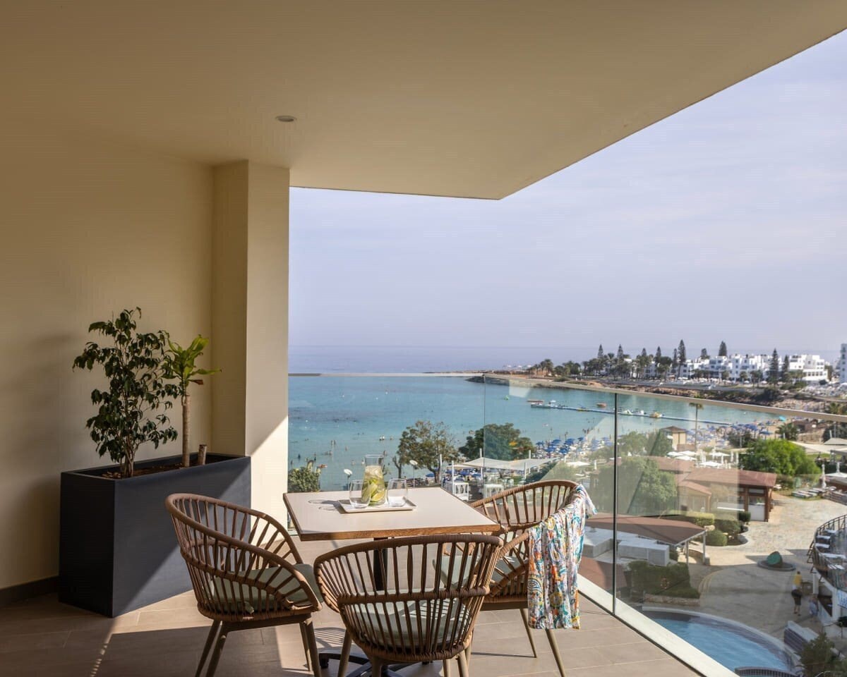 Вид Capo Bay Beach Hotel 4*