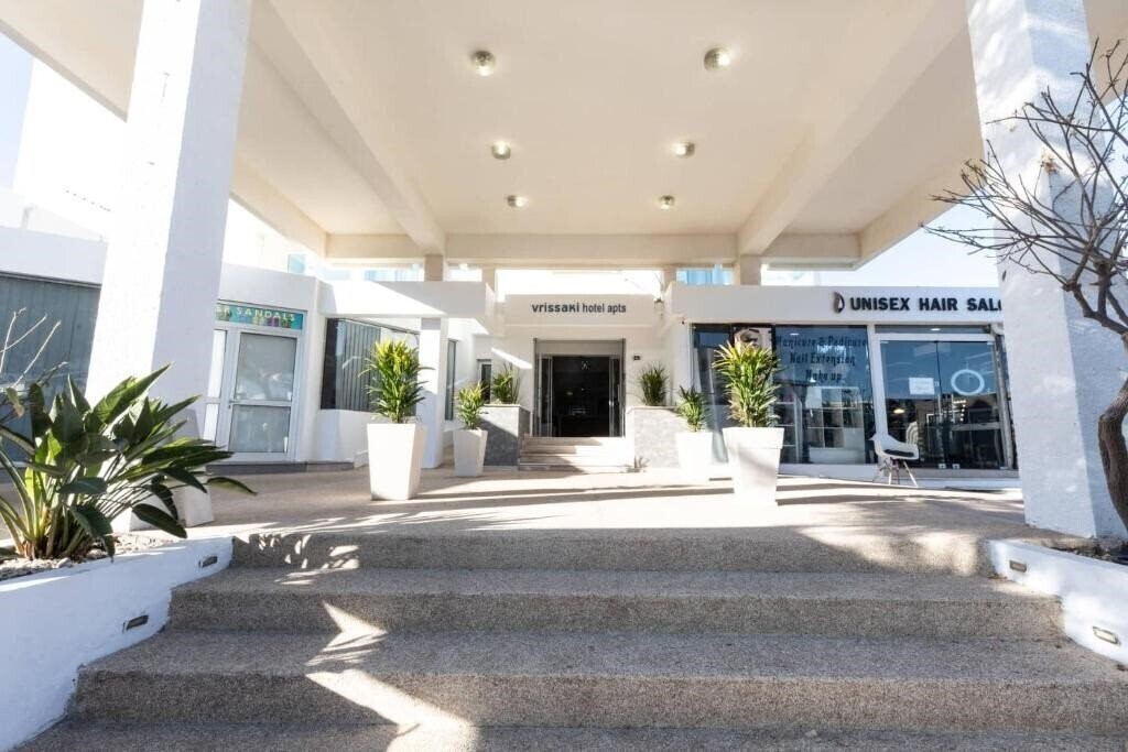 Панорама Trizas Hotel Aparts 3*