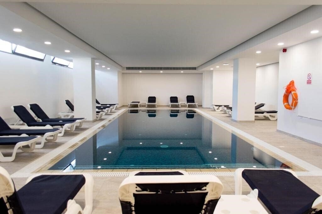 Панорама Mandali Hotel 3*