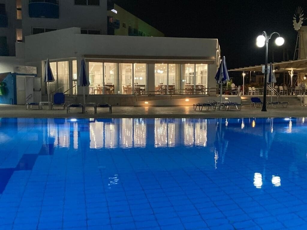 Панорама Tetyk Hotel апартаменты