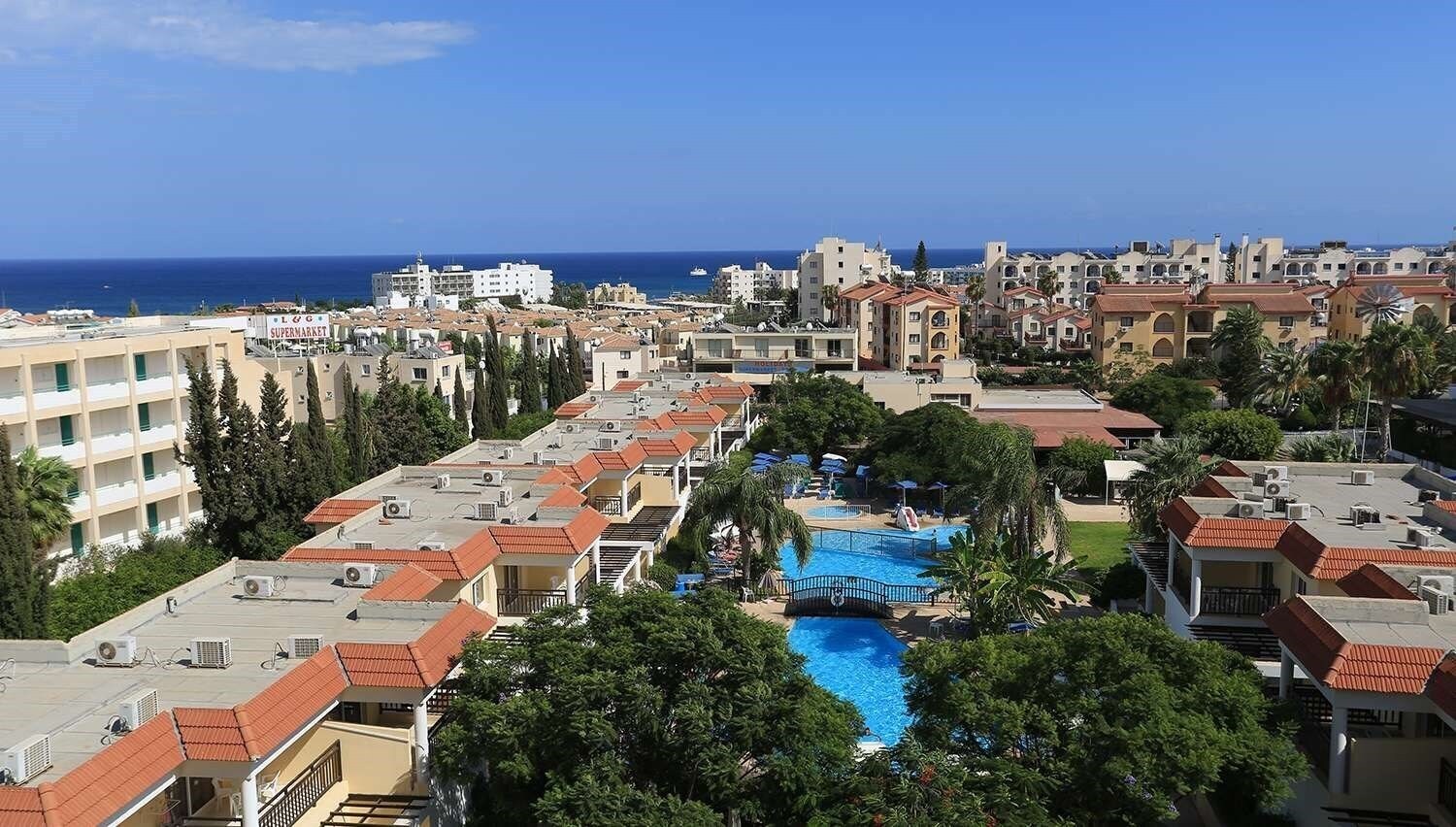 Отель Aqua Sol Jacaranda Hotel 3*