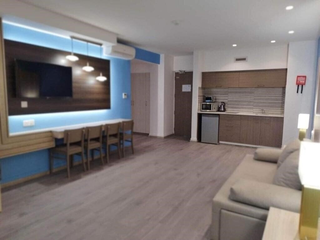 Панорама Melini Suites 4*