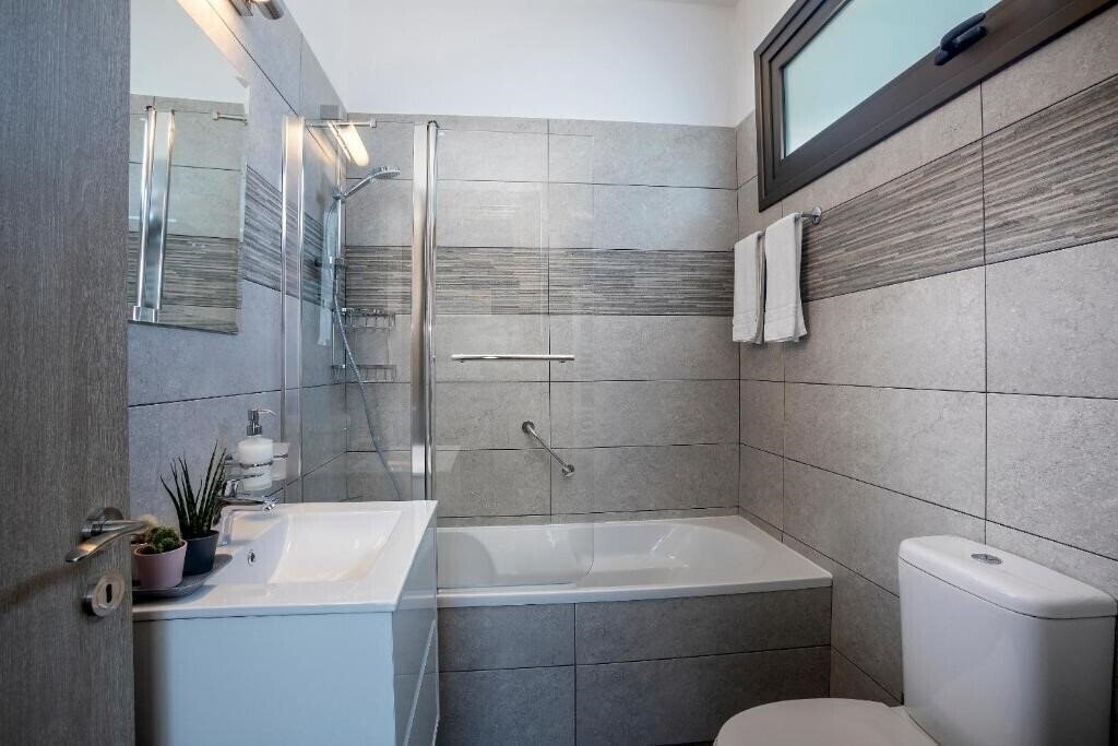 Фотографія Louis Chris Le Mare Villa вилла