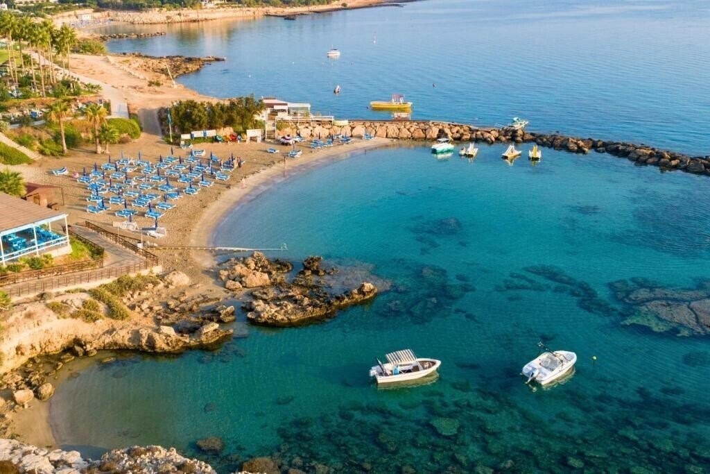 Картинка Cavo Maris Beach Hotel 4*
