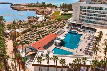 Отель Navarria Hotel 3*