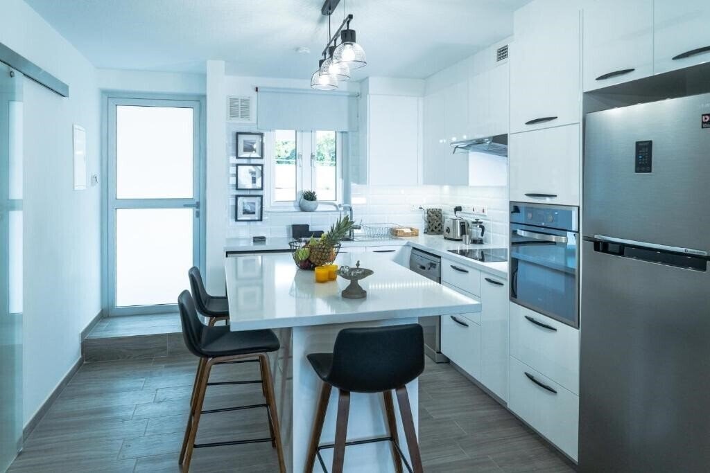 Апартаменты Andreotis Hotel Apartaments 3*