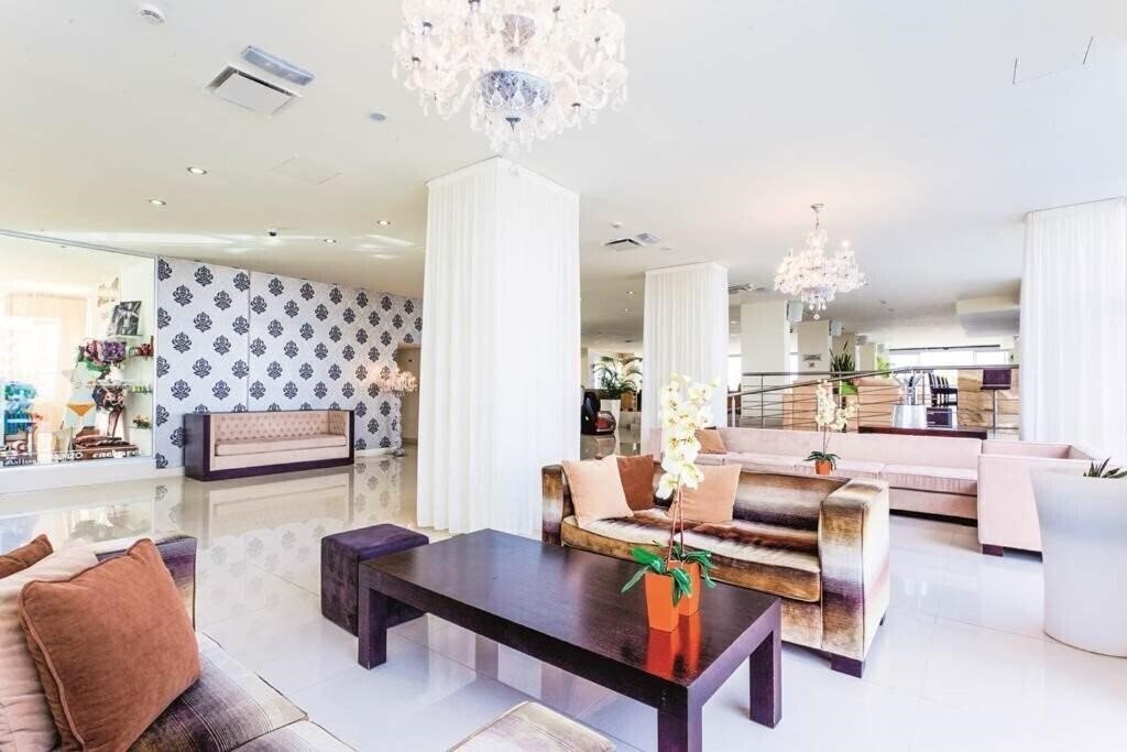 Фото Vrissiana Beach 4*