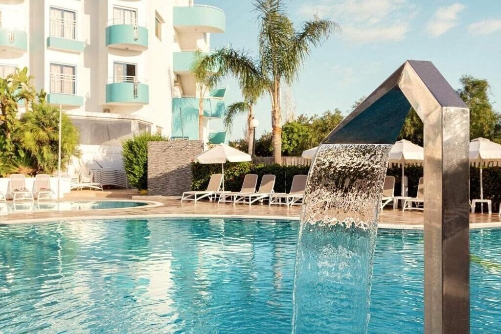 Апартаменты Lantiana Gardens 4*