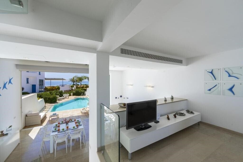 Панорама Protaras Seafront Villa Kalena 4*