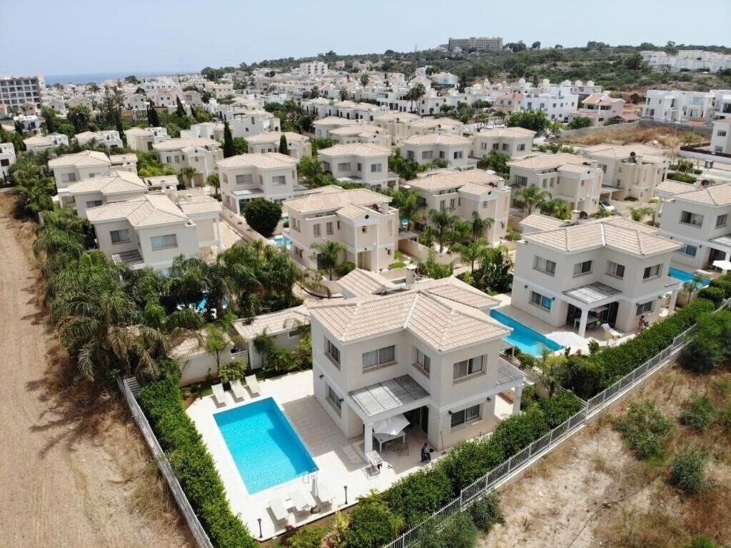 Апартаменти Anthorina Villas 3*