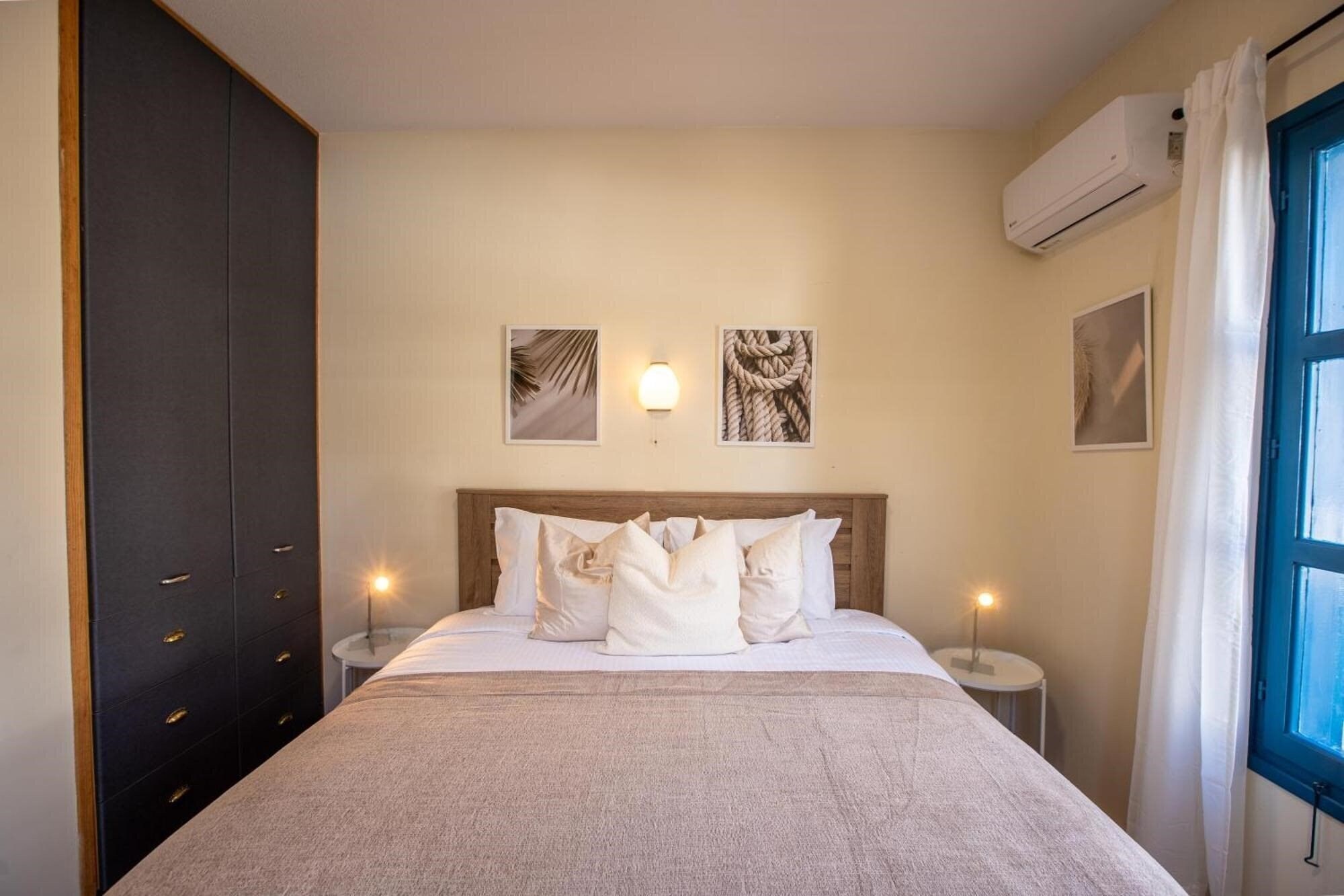 Апартаменты Phaedrus Living Sky Blue Residence 4*