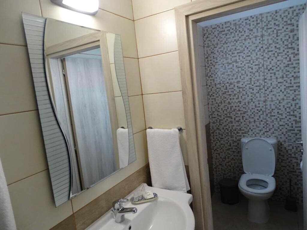 Апартаменти Proteas Mare Suites 4*