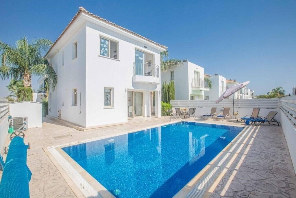 Готель Villa Delia 3*