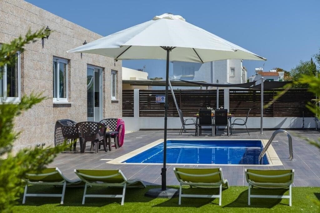 Вид Villa Hollywood 3*