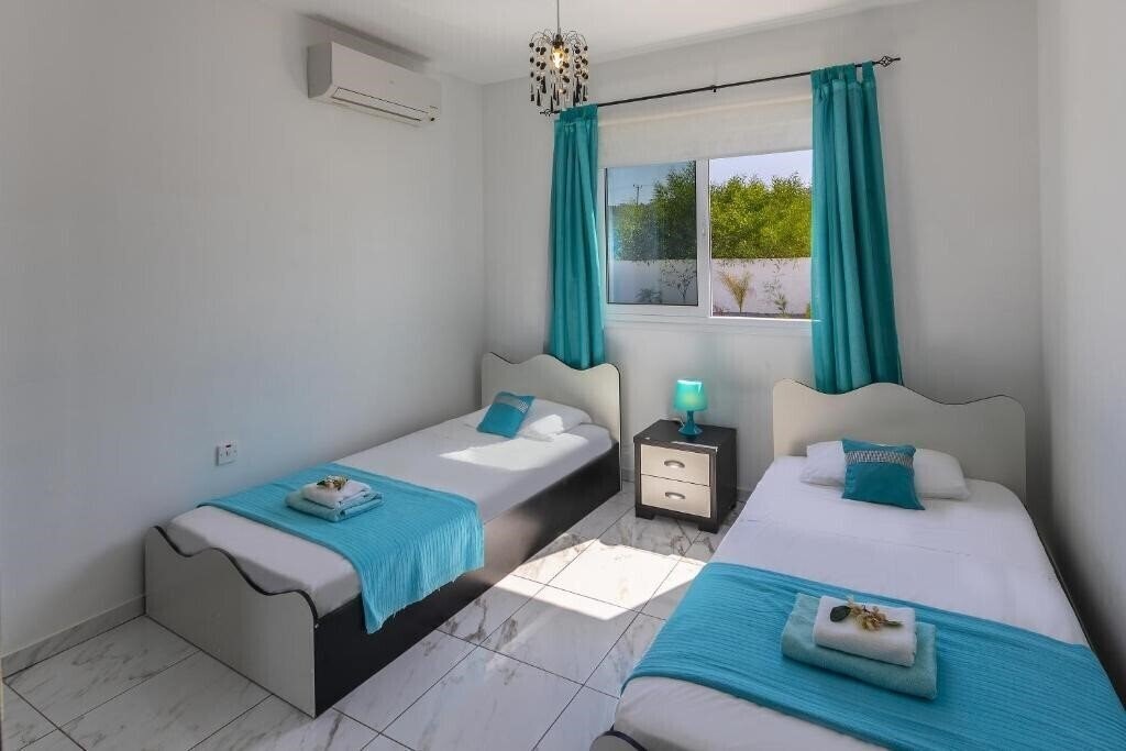 Территория Villa Hollywood 3*