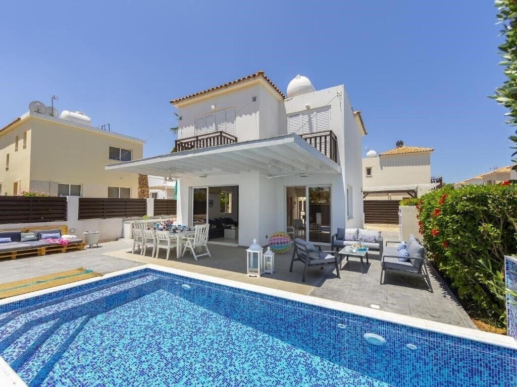 Панорама Villa Passion 3*