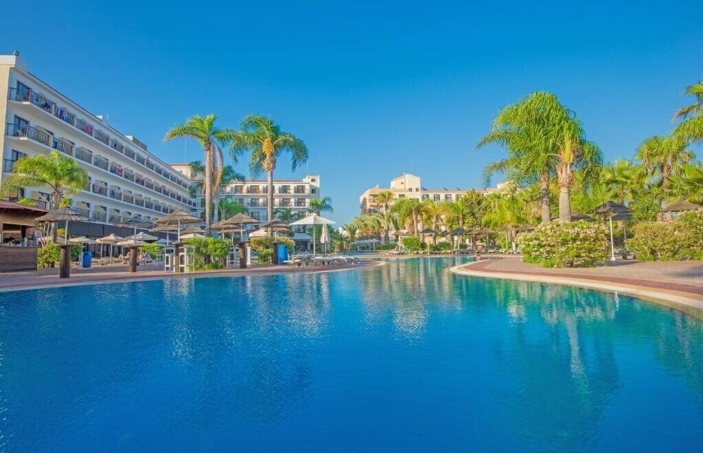 Апартаменты Tsokkos Gardens 4*