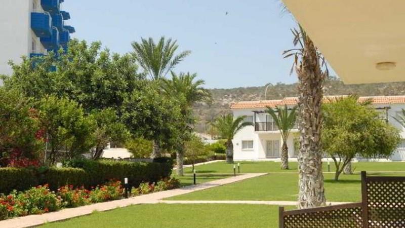 Готель Maistros Hotel Apartments апартаменты