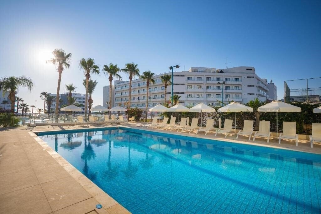 Панорама Tsokkos Beach Hotel Protaras 4*