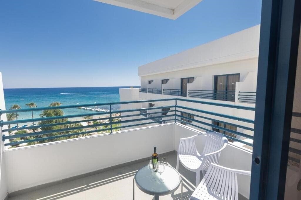 Фотографія Iliada Beach 4*