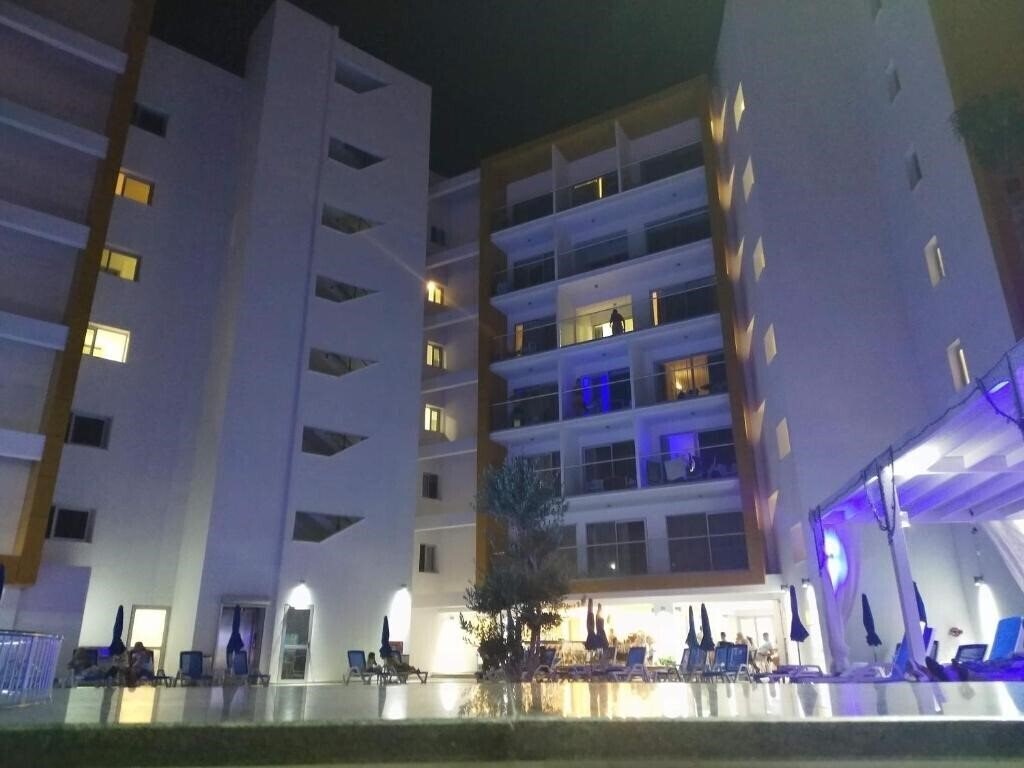 Изображение Captain Pier Hotel Apartments 3*