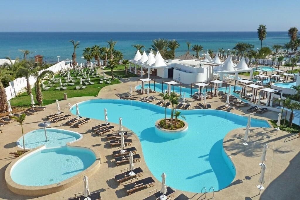 Готель Sunrise Pearl Hotel & SPA Cyprus 5*