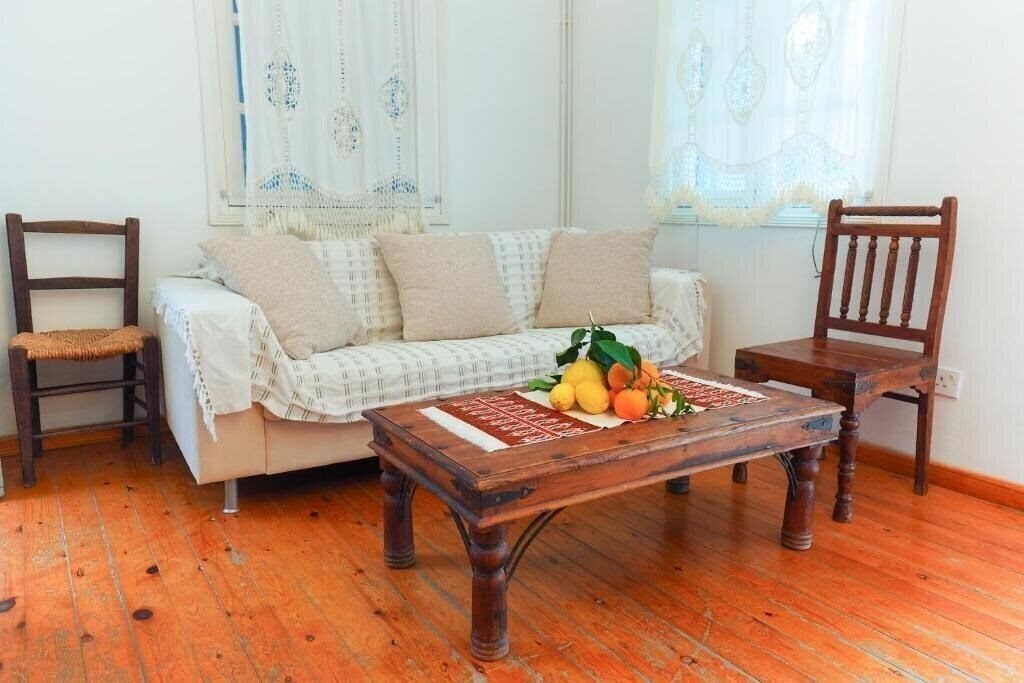 Вид Vasilikos Traditional 2br Apartments 3*